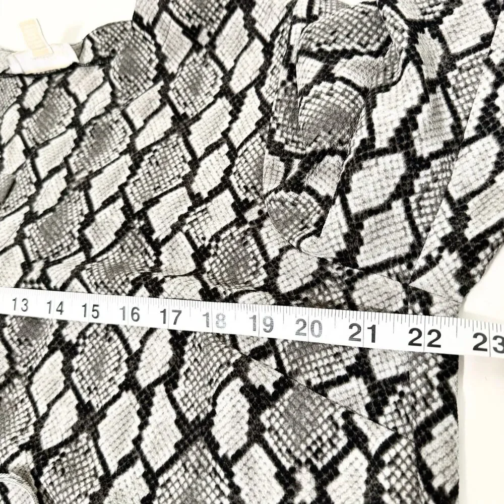 Michael Kors Leopard Print Peasant Blouse Womens Large Tie Sleeve Animal Print